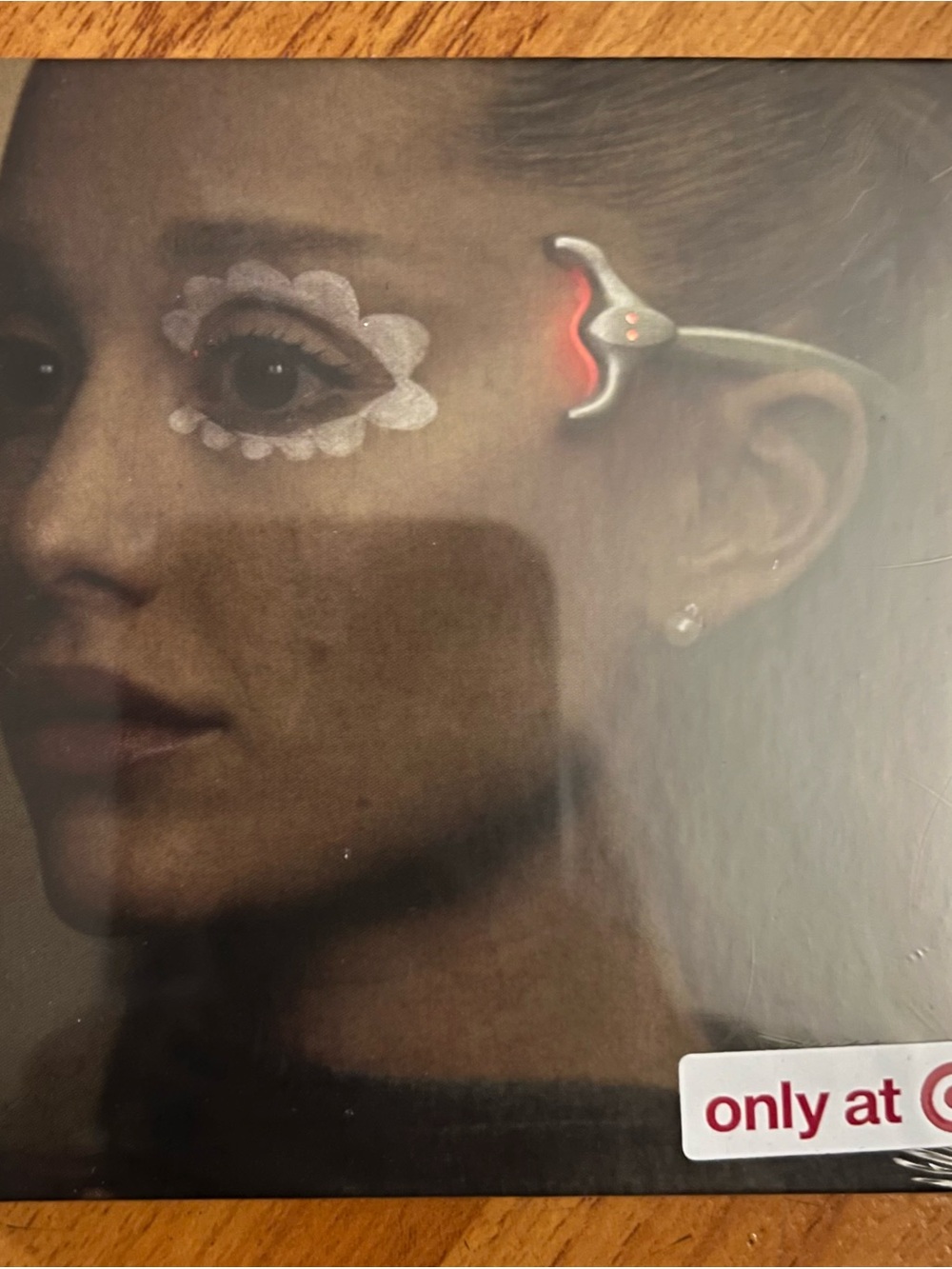 we can't be friends (tiny vinyl 4" edition exclusive target) - ariana grande